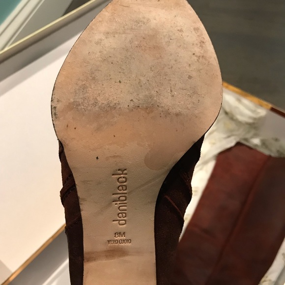 Rust color Boots Like NEW!!! - Picture 3 of 7